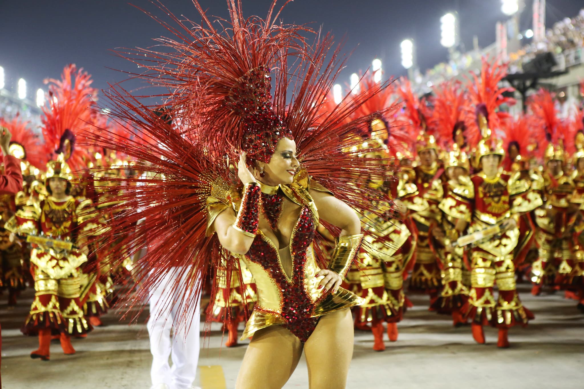 ENSAIO DE CARNAVAL NA ESCOLA DE SAMBA